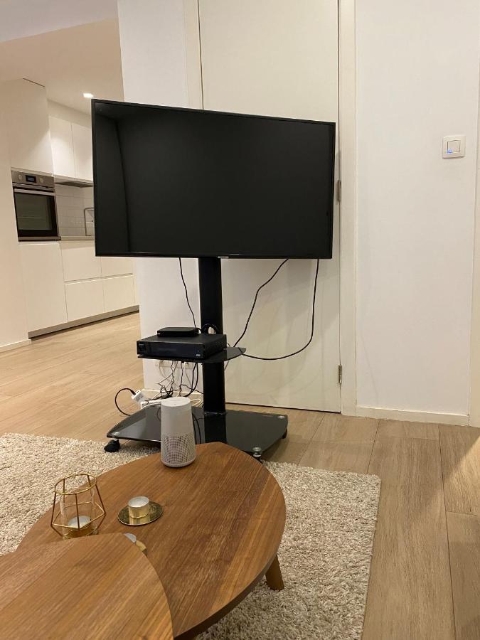 Апартаменты Amazing Flat In Front Of Bois De La Cambre Брюссель Экстерьер фото