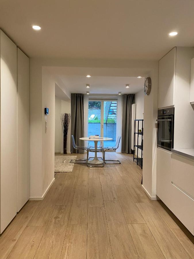 Апартаменты Amazing Flat In Front Of Bois De La Cambre Брюссель Экстерьер фото